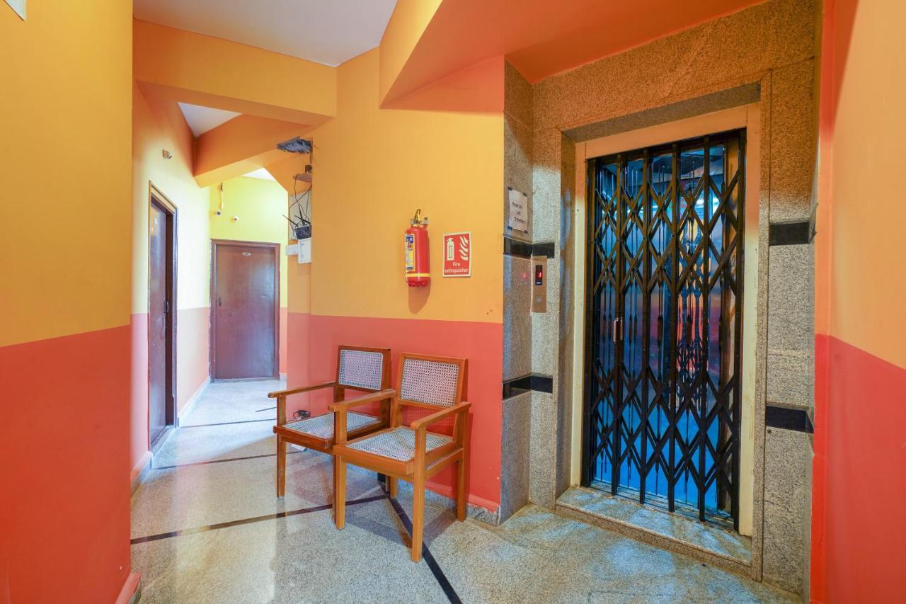 Hôtel Oyo 70286 Svr Grand à Haïdarabad Extérieur photo